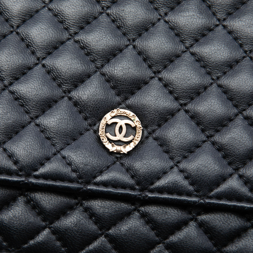 Pre-Loved Chanel CC Microquilted Lambskin Wallet On Chain - Picture 5 of 6